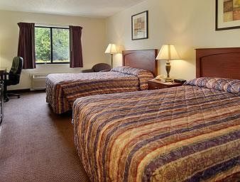 Hotel Baymont Inn And Suites Jackson