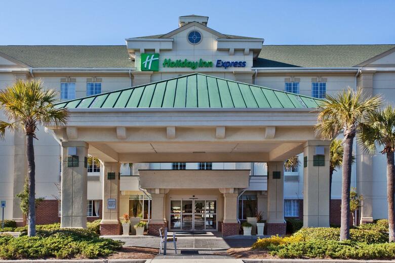 Hotel Holiday Inn Express Myrtle Beach-broadway At The Beach