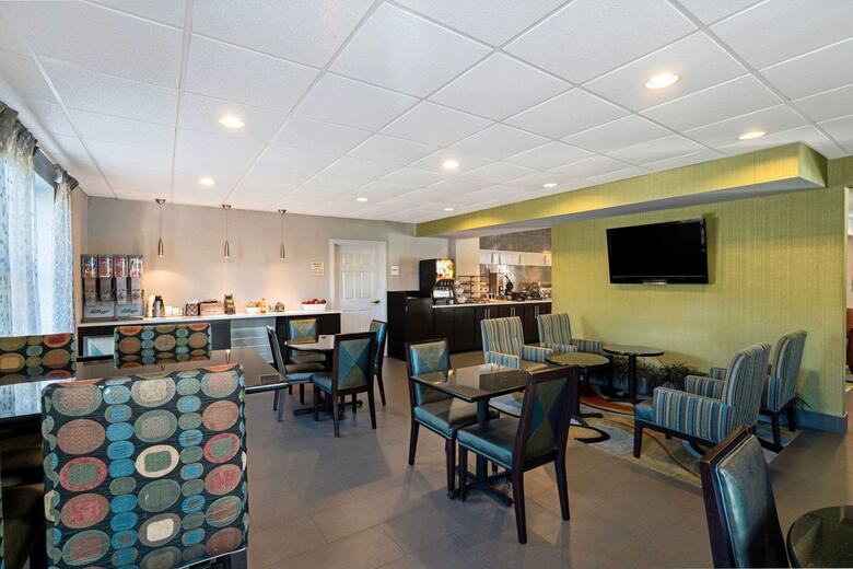 Hotel La Quinta Inn & Suites - Lebanon