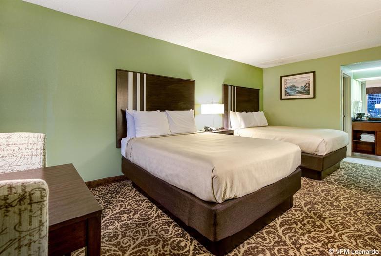 Hotel Glenstone Lodge
