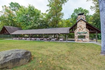 Hotel Glenstone Lodge