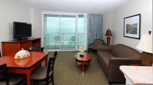 Hotel Sandy Beach Resort