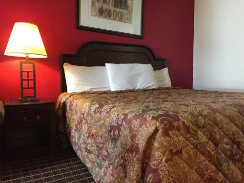 Motel Parkway Inn
