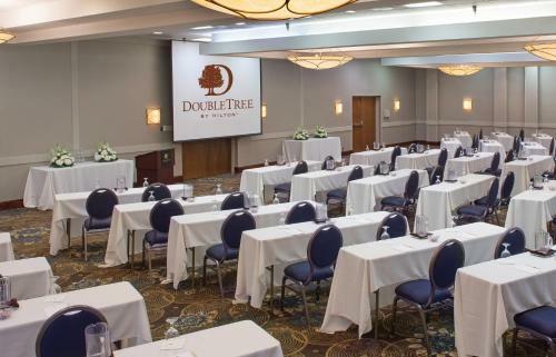 Doubletree By Hilton Hotel Oak Ridge - Knoxville