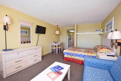 Hotel Holiday Sands North "on The Boardwalk"