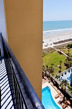 Hotel Sun N Sand Resort