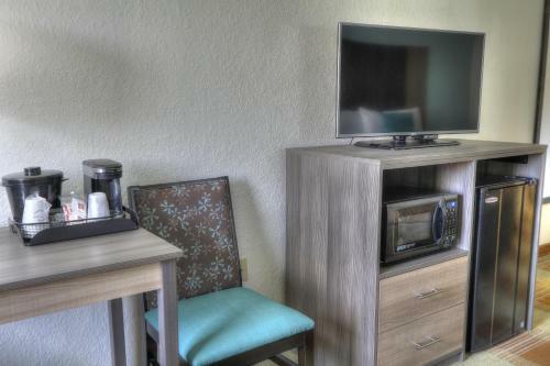 Hotel Pigeon River Inn