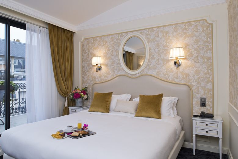Hotel Saint Petersbourg Opera