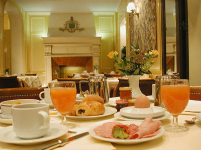 Hotel Saint Petersbourg Opera