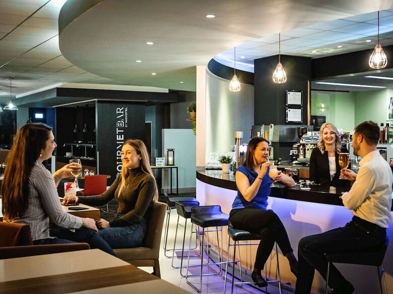 Hotel Novotel Reading Centre