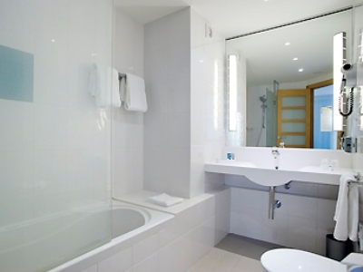 Hotel Novotel Reading Centre