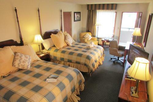Arbors At Island Landing Hotel & Suites