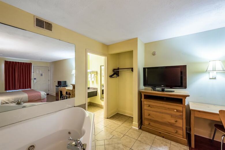 Motel 6 Pigeon Forge - Parkway