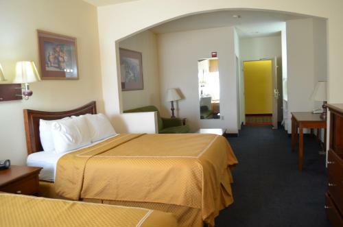 Hotel Abilene Luxury Suites