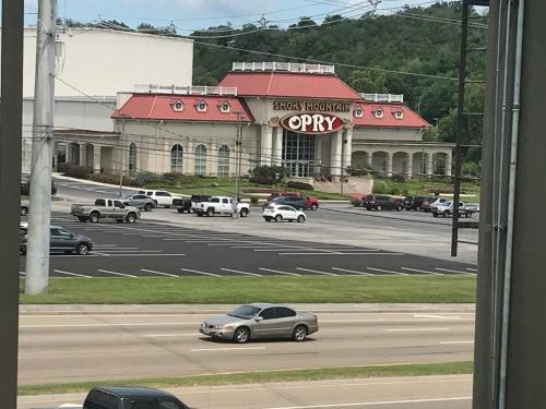 Hotel Pin Oak Parkway Inn