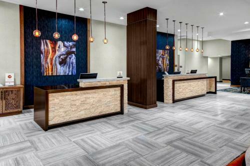 Hotel Doubletree By Hilton Arlington Dfw South