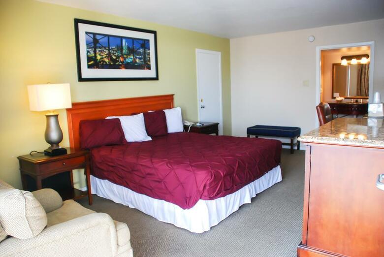 Motel Americas Best Inn And Suites Near Six Flags Over Texas