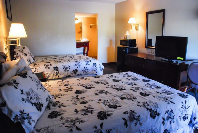 Motel Americas Best Inn And Suites Near Six Flags Over Texas