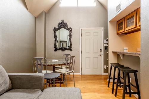 Apartamento Railyard Condos By Onyx Hotels