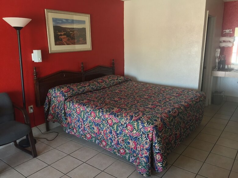 Budget Inn Motel