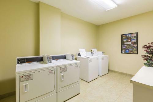 Hotel Comfort Suites Beaumont