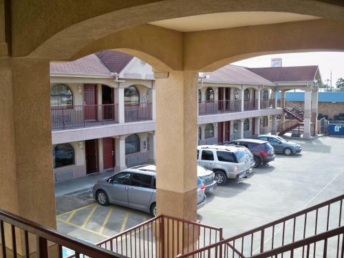 Motel Scottish Inn And Suites Beaumont