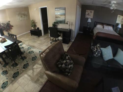 Austin Motor Inn