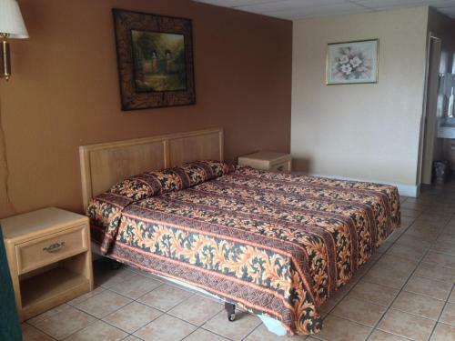 Austin Motor Inn