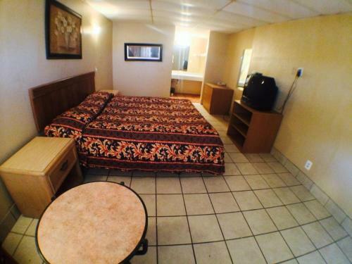 Austin Motor Inn