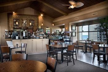 Hotel Sea Crest Oceanfront Resort
