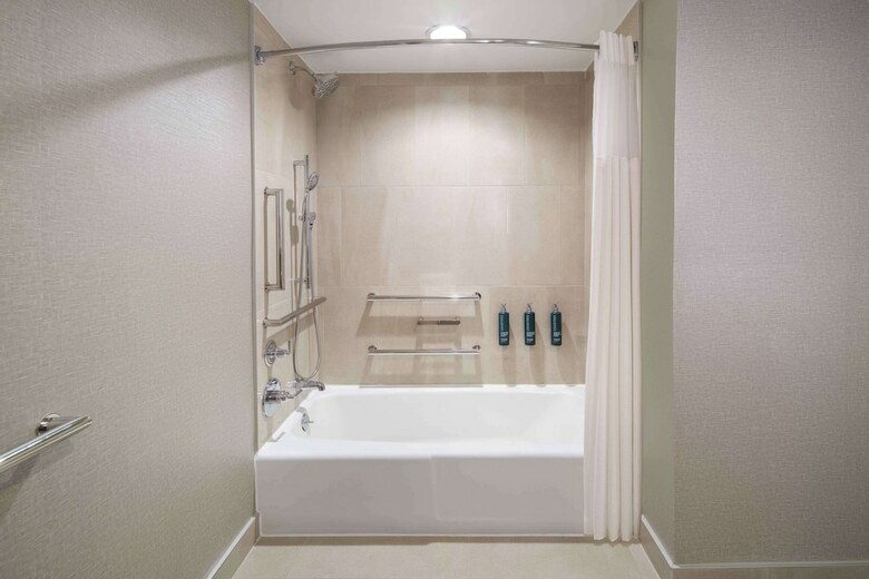 Hotel Doubletree By Hilton Austin