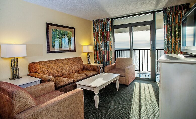 Hotel Compass Cove