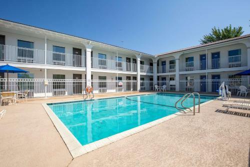 Motel 6 Bryan Tx