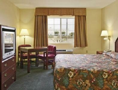 Motel Super 8 By Wyndham Burleson Fort Worth Area