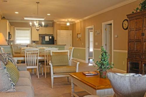 Apartamento Magnolia Pointe 203-4833p