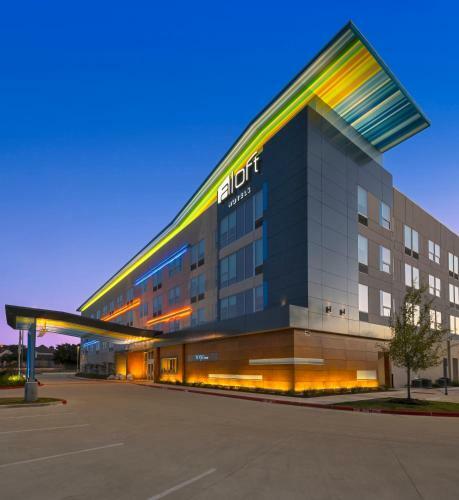 Hotel Aloft College Station