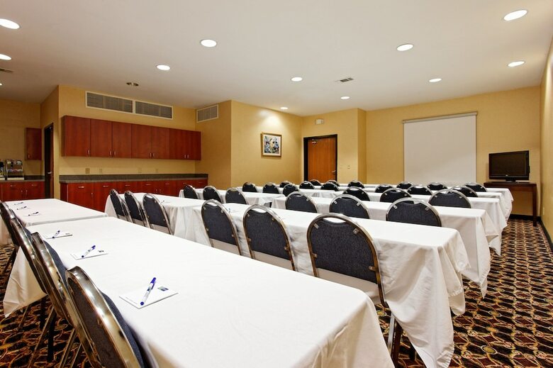 Hotel Holiday Inn Express Crockett