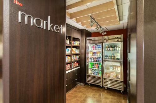 Hotel Courtyard College Station