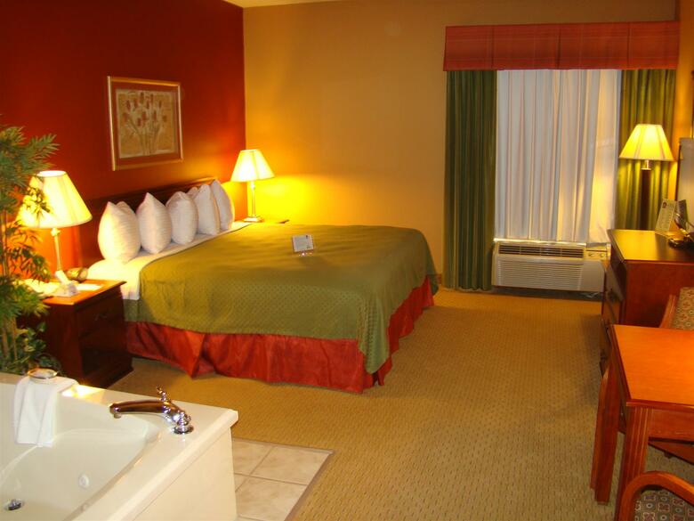 Hotel Best Western Plus Denton Inn & Suites