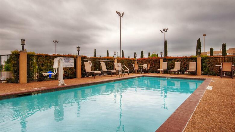 Hotel Best Western Plus Denton Inn & Suites