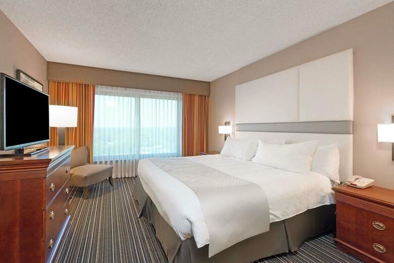 Hotel Wyndham Dallas Suites - Park Central