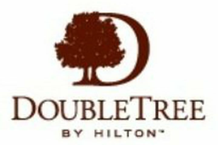 Hotel Doubletree By Hilton Dallas Market Center