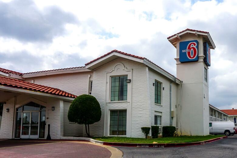 Hotel Motel 6 Euless - Dfw West