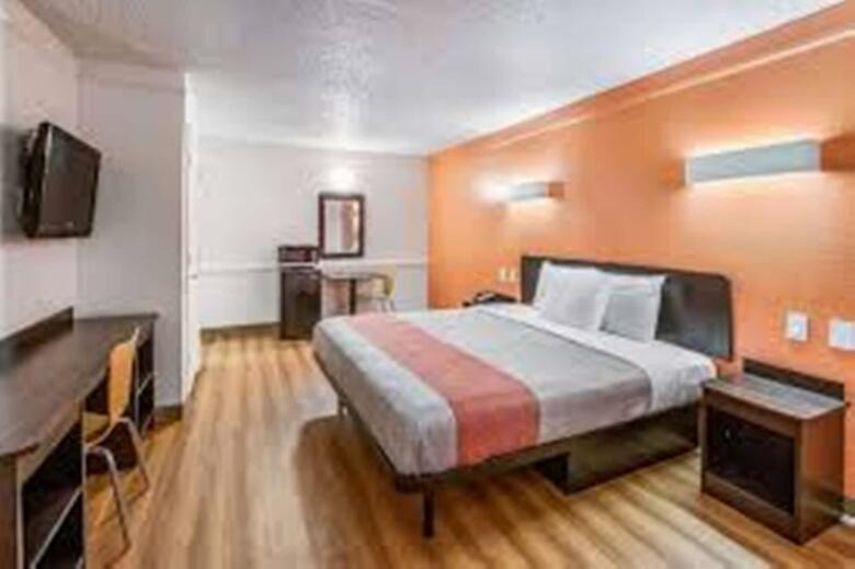 Hotel Motel 6 Euless - Dfw West