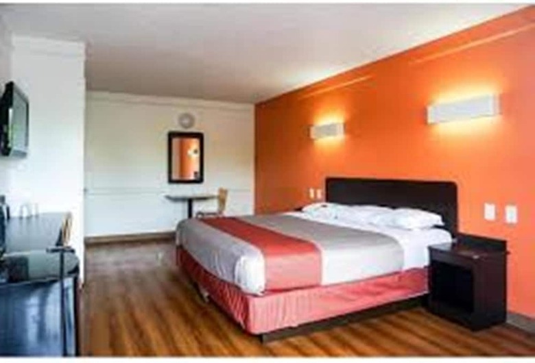 Hotel Motel 6 Euless - Dfw West