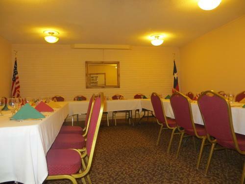Echo Hotel & Conference Center