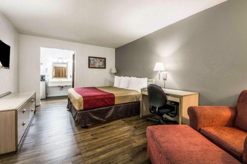 Motel Econo Lodge Airport I-35 North