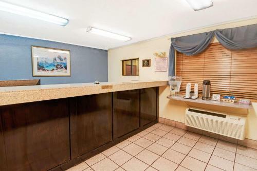 Hotel Days Inn El Paso Airport East