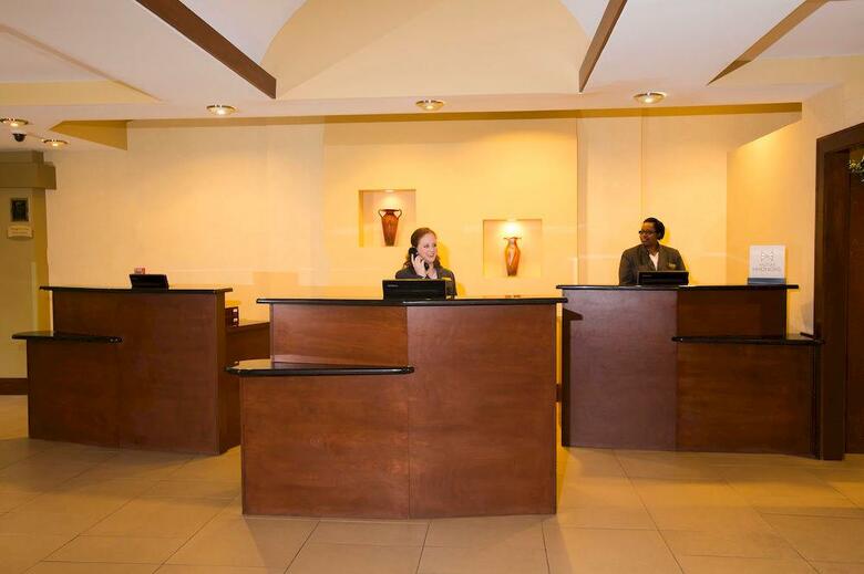 Hotel Embassy Suites Dallas - Park Central Area