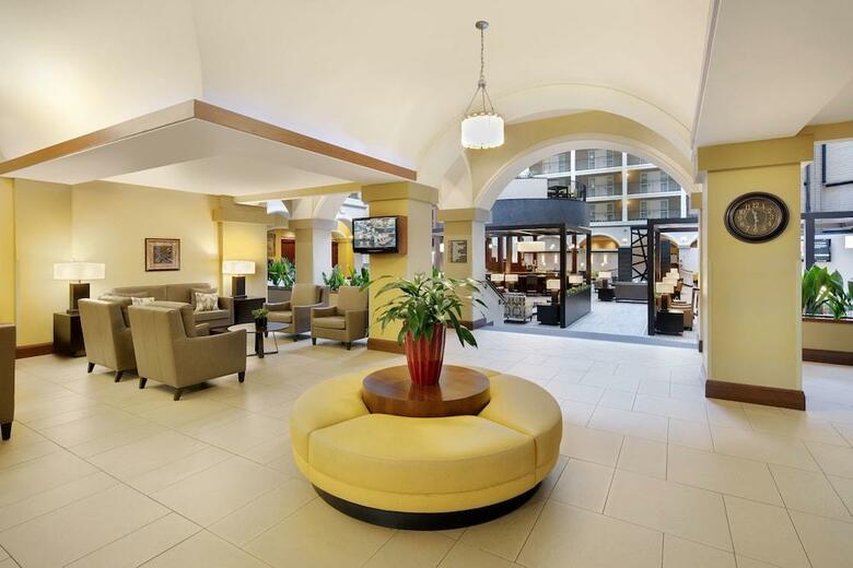 Hotel Embassy Suites Dallas - Park Central Area